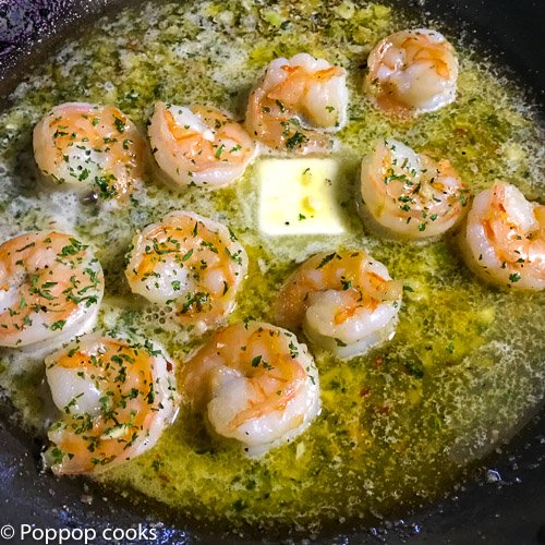 https://poppopcooks.com/wp-content/uploads/2017/04/Simple-Garlic-Shrimp-2.jpg