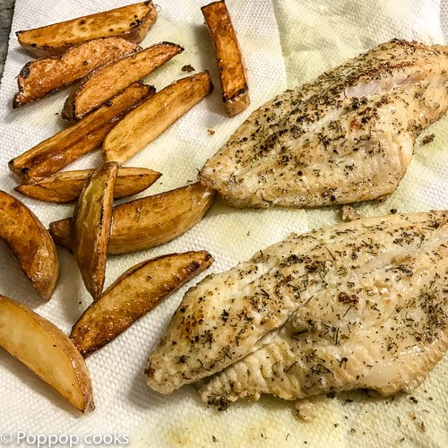 https://poppopcooks.com/wp-content/uploads/2018/07/Quick-and-Easy-Catfish-Weeknight-Dinner-3.jpg-poppopcooks.com-seafood-catfish-gluten free-paleo