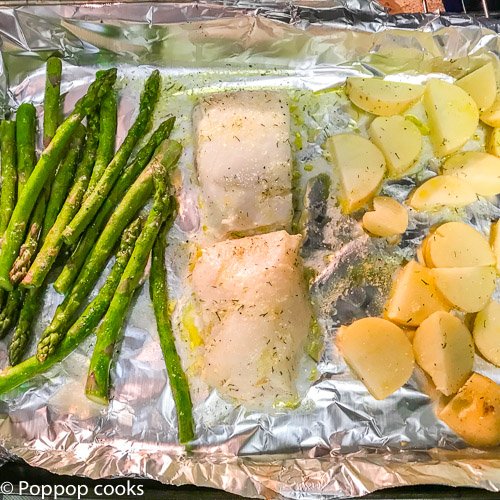 One Sheetpan Codfish Fillet Dinner-2-poppopcooks.com-quick and easy-gluten free-paleo