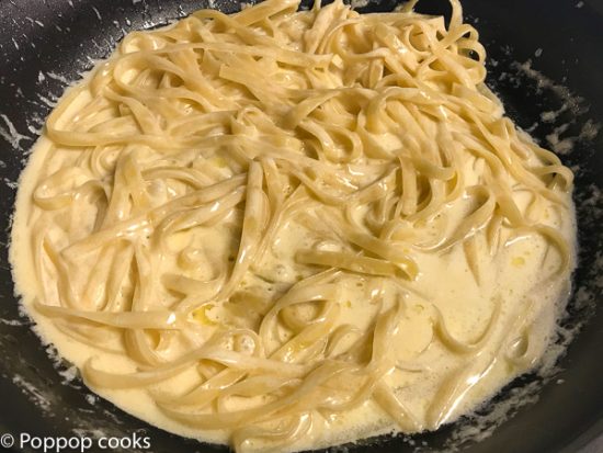 poppopcooks.com -Fettuccini Alfredo