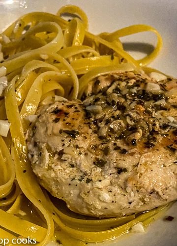 sauteed garlic chicken fettuccine aglio e olio