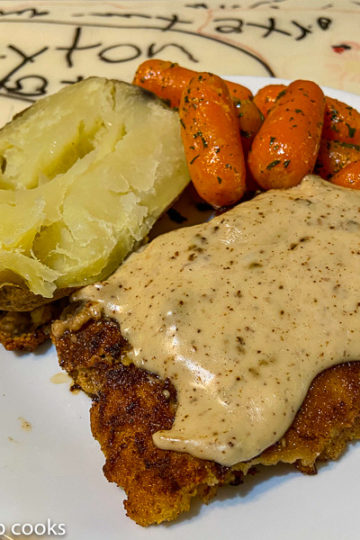 chicken fried steak dinner