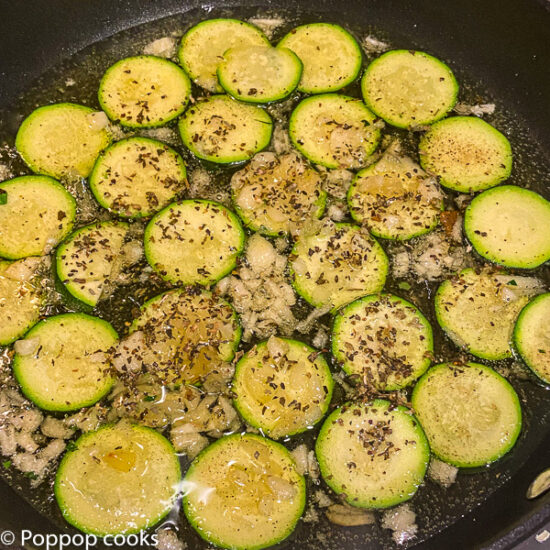 Zucchini slices in the pan